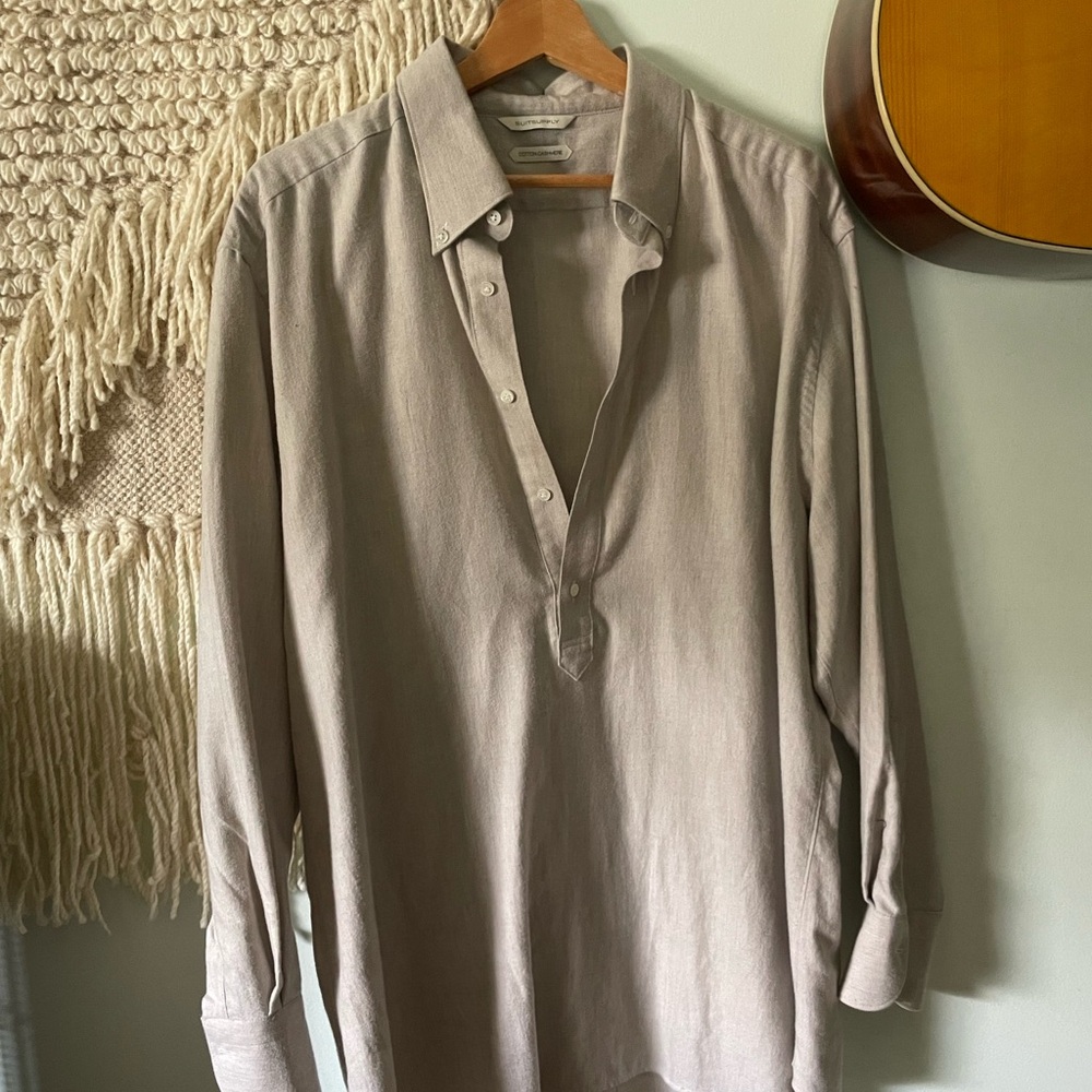 Suitsupply shirt